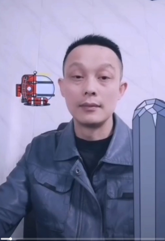 易进的第三张照片--湘潭残疾人相亲网